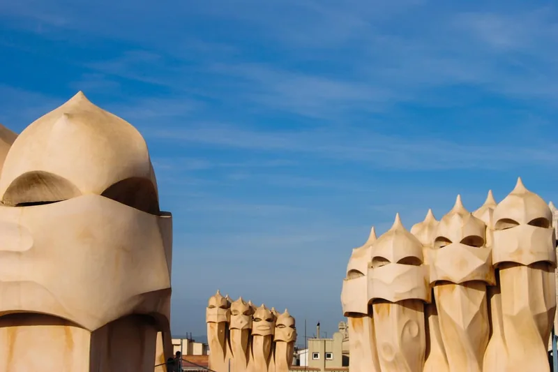 Private Gaudí Tour of Casa Milà and Casa Vicens